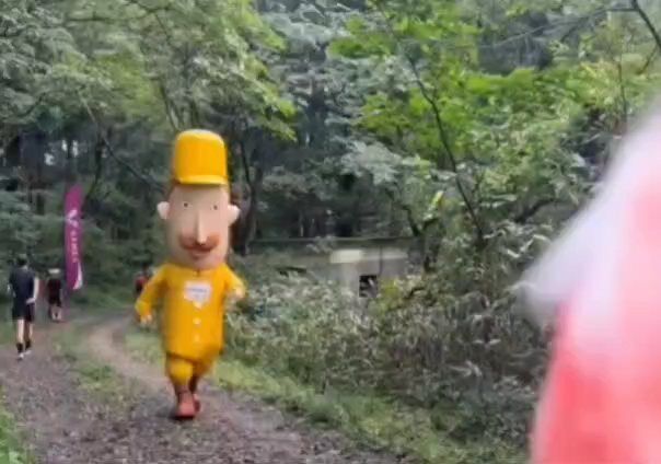 走ッタ後ノかれーガ美味イ